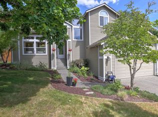 8758 NE 144th Ct, Kirkland, WA 98034