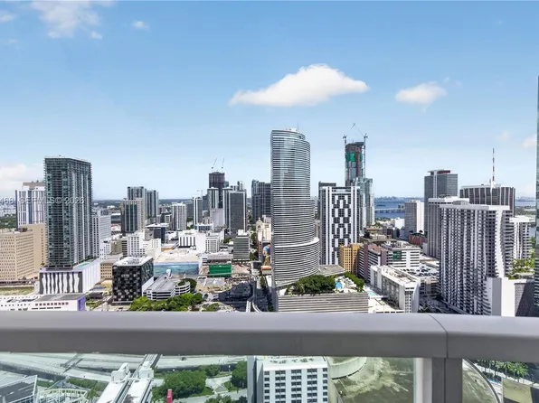 31 SE 5th St, Miami, FL