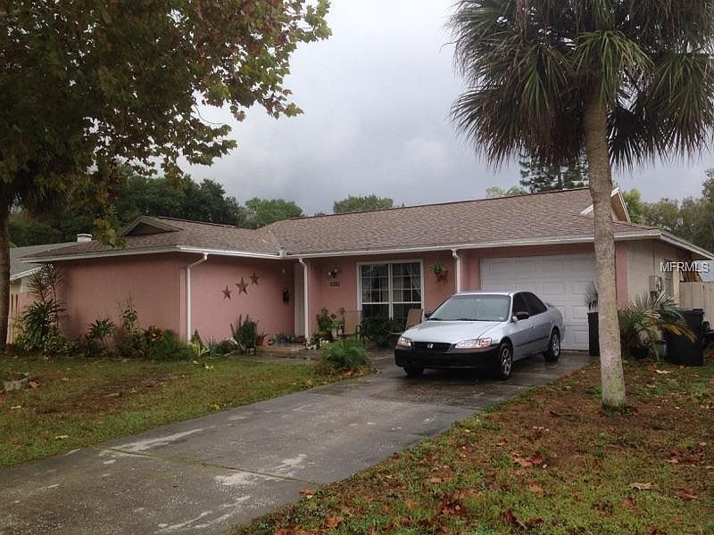 1st image of 8414 Woodhurst Dr