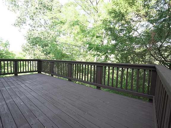 5th image of 11004 Union Bluffs Dr