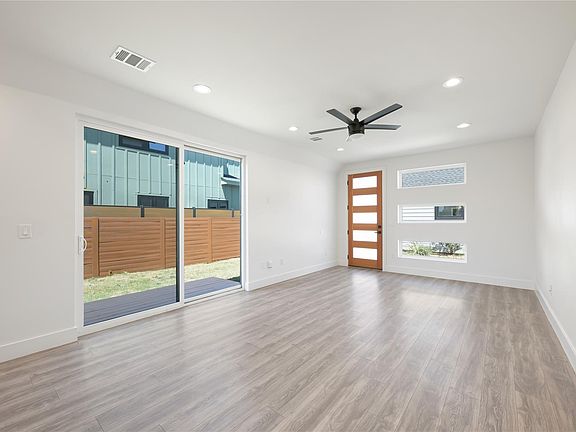 5th image of 1606 Harvey St #1