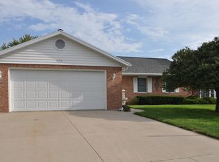 2712 Sherwood Dr, Lima, OH