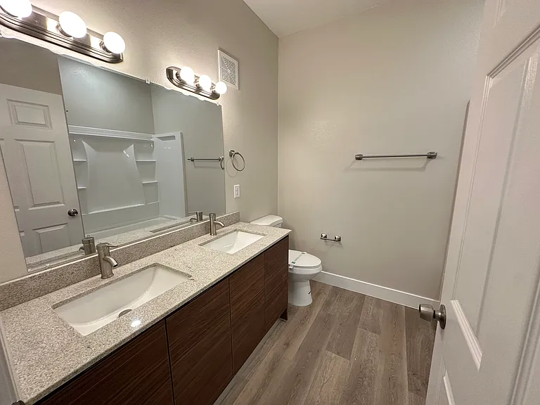 4424 S Texas Ave #1-102 — Photo 18