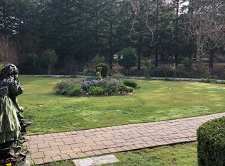 11629 Dawson Dr, Los Altos Hills, CA