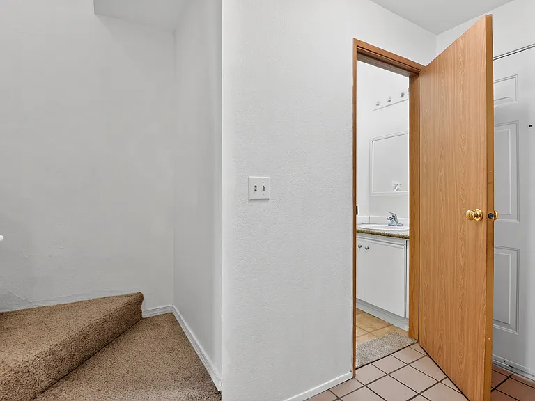 2100 S 336th St #P5 — Photo 5