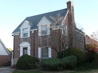 11224 68th Ave, Forest Hills, NY 11375