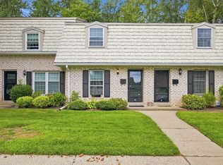7 Corey Colonial, Agawam, MA 01001