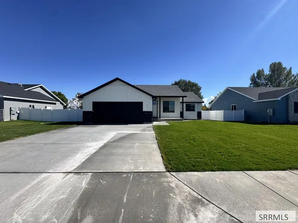 399 Wind River Dr, Shelley, ID 83274