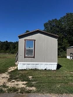 1st image of 18317 Melanie Ln