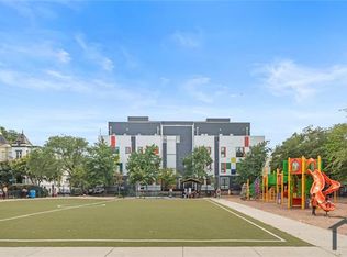 2622 University Pl NW #302, Washington, DC 20009