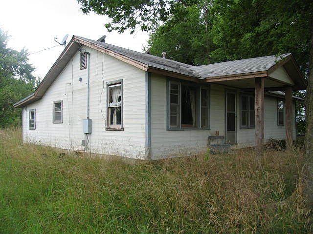 2nd image of 29253 S 4470th Rd