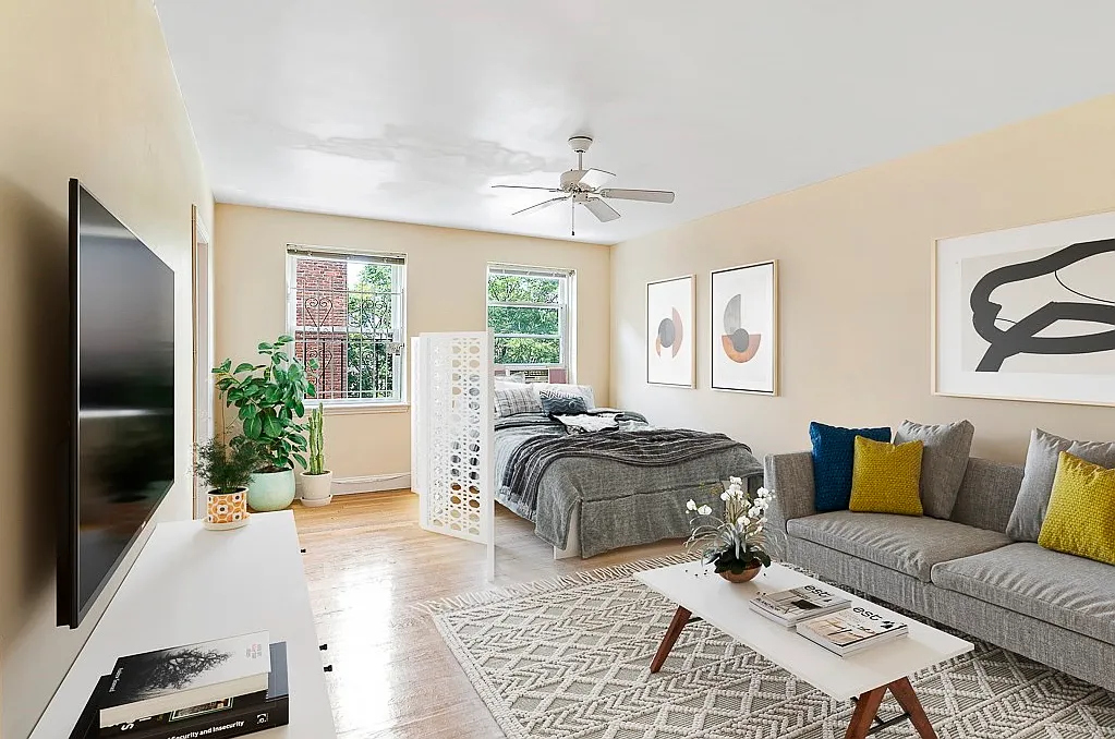 Studio, 436 sqft, $2,350 — Photo 1