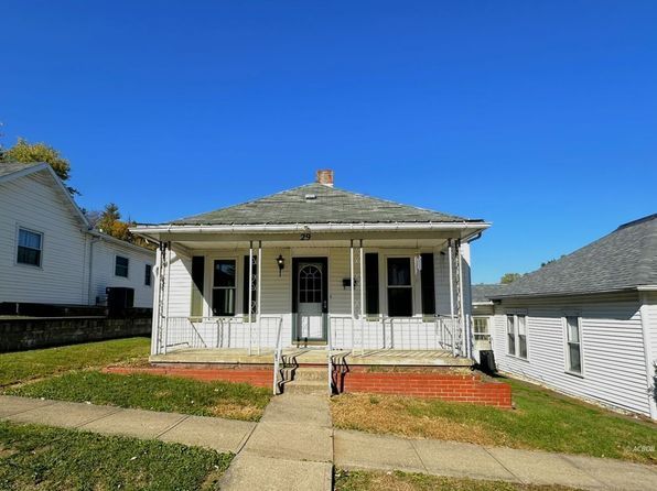 29 Barbour St, Glouster, OH 45732
