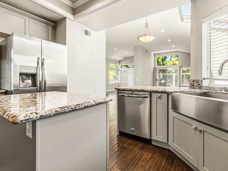 24881 Seagate Dr — Photo 20