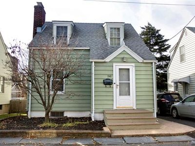 240 Division St, Cliffside Park, NJ, 07010