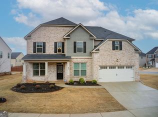 821 Albright Ln, Hampton, GA 30228