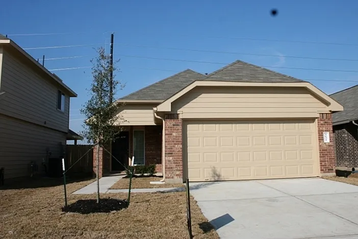 5631 Long Arbor Ln — Photo 3