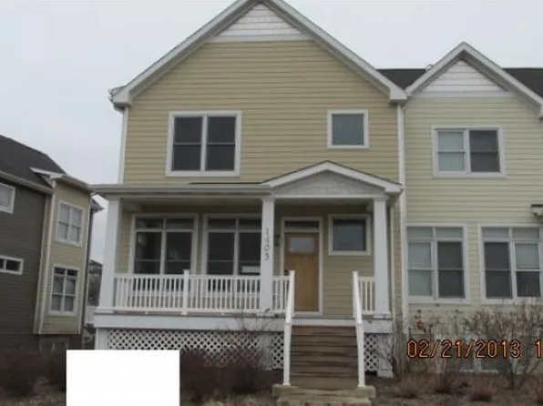 1403 Water St, Blue Island, IL 60406