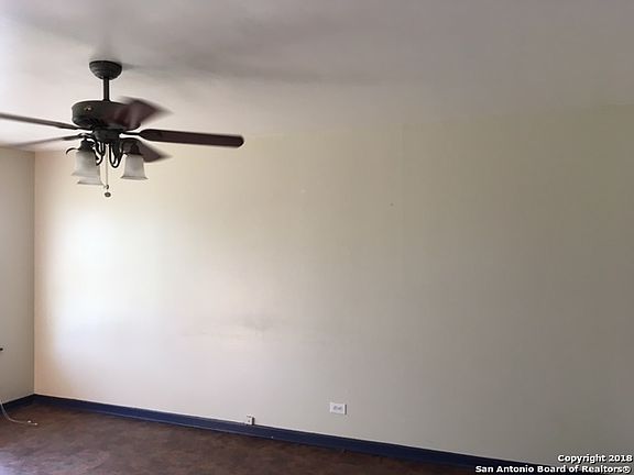 5th image of 4623 Newcome Dr