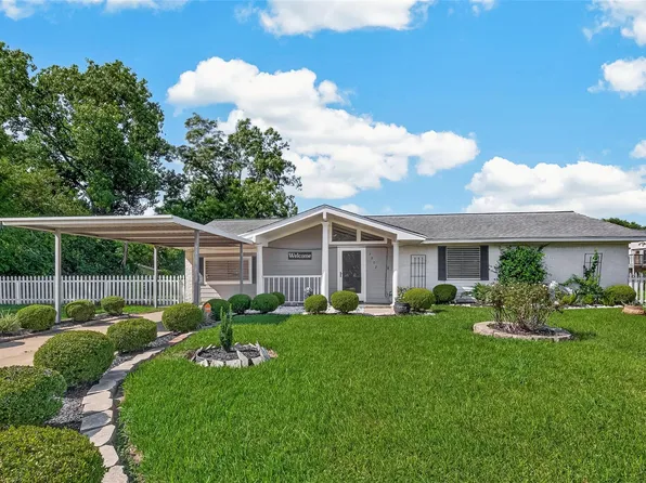 7502 Nightingale Cir, Texas City, TX 77591