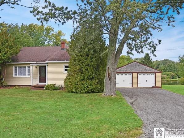 7210 Route 5, Westfield, NY 14787