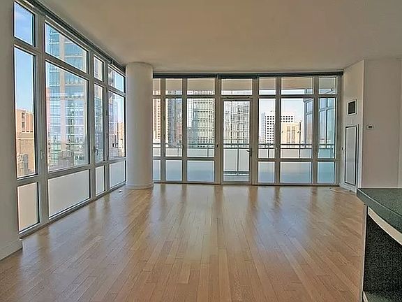 3rd image of 325 5th Ave APT 27C