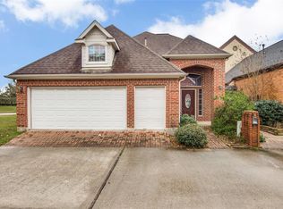 7657 Ameswood Rd, Houston, TX 77095