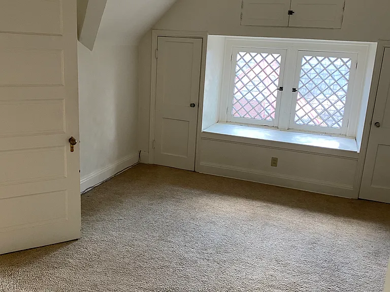 3423 Whitfield Ave #D — Photo 3