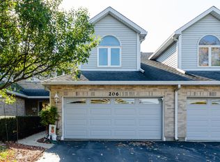 206 S Wood Dale Rd, Wood Dale, IL 60191