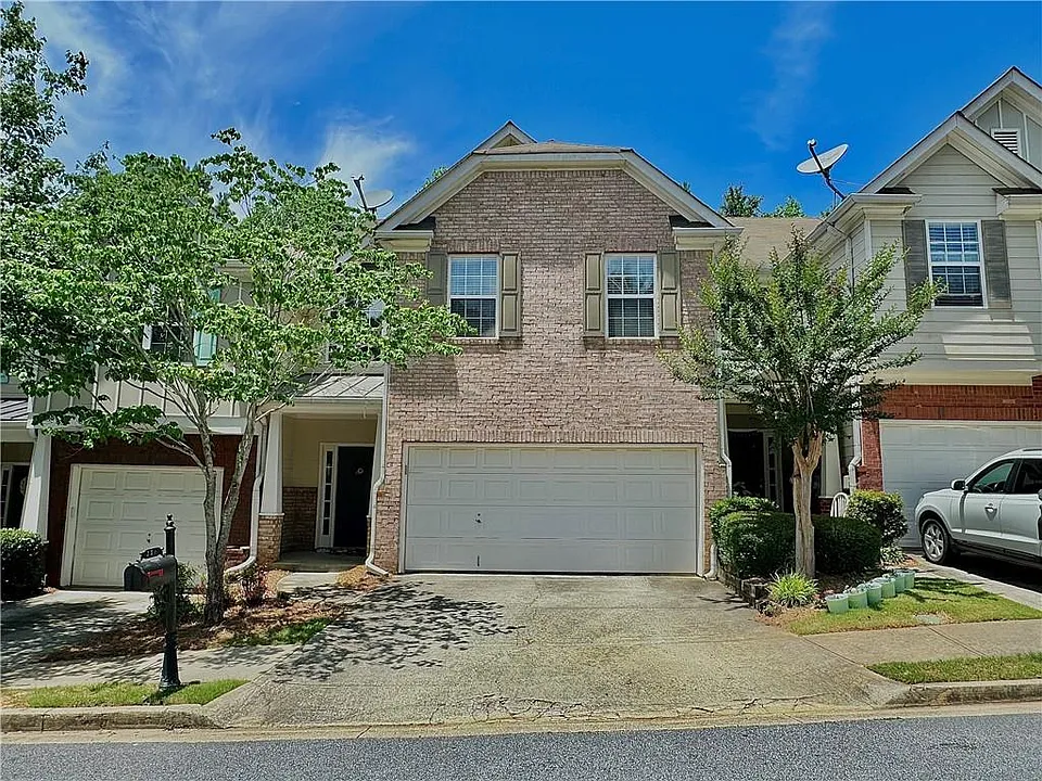 370 Creek Manor Way
