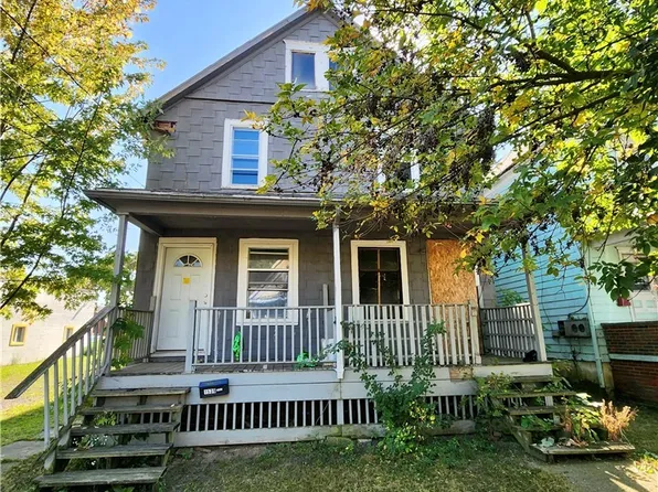 1537 Pierce Ave, Niagara Falls, NY 14301