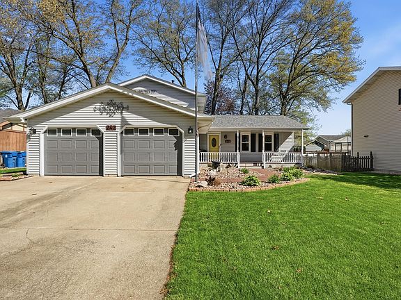 2nd image of 242 Bunker Dr