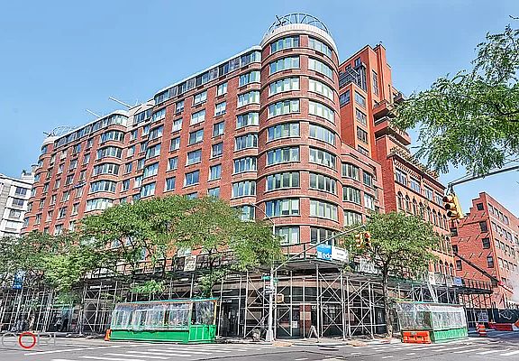 5th image of 295 Greenwich St APT 7E