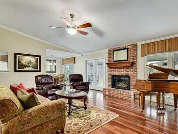 2nd image of 8303 Loralinda Dr