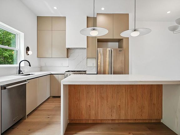 4th image of 1570 Flat Shoals Rd SE #7