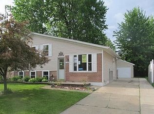 27248 Elena Marie Dr, Chesterfield, MI 48051