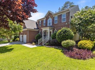 308 Sutton Glen Dr, Apex, NC 27523