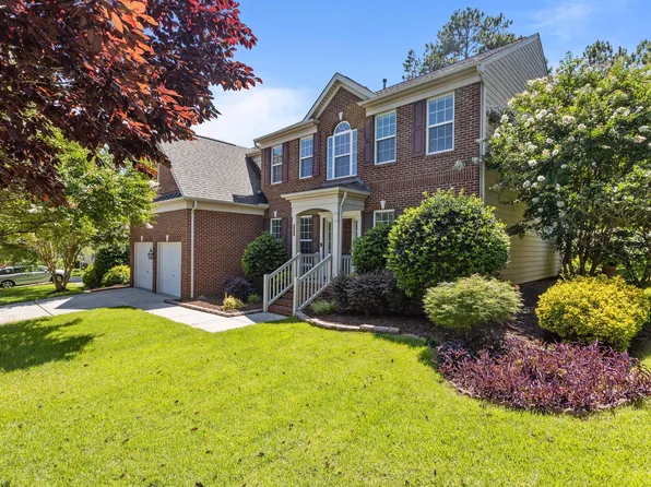 308 Sutton Glen Dr, Apex, NC 27523