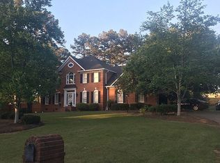 210 Pinecrest Dr, Mauldin, SC 29662