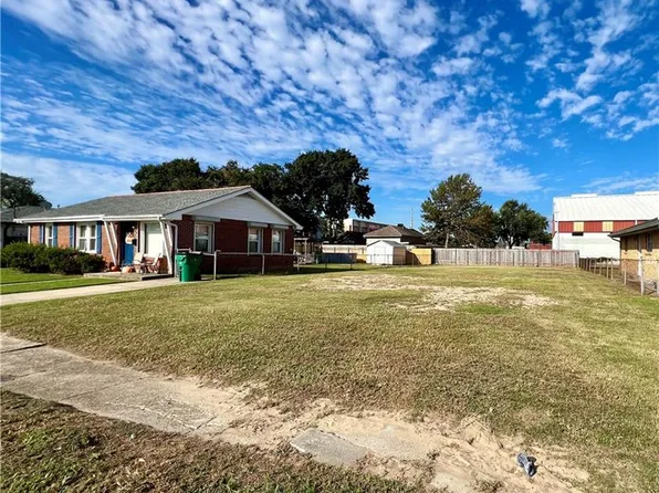 1120 Athania Pkwy, Metairie, LA 70001