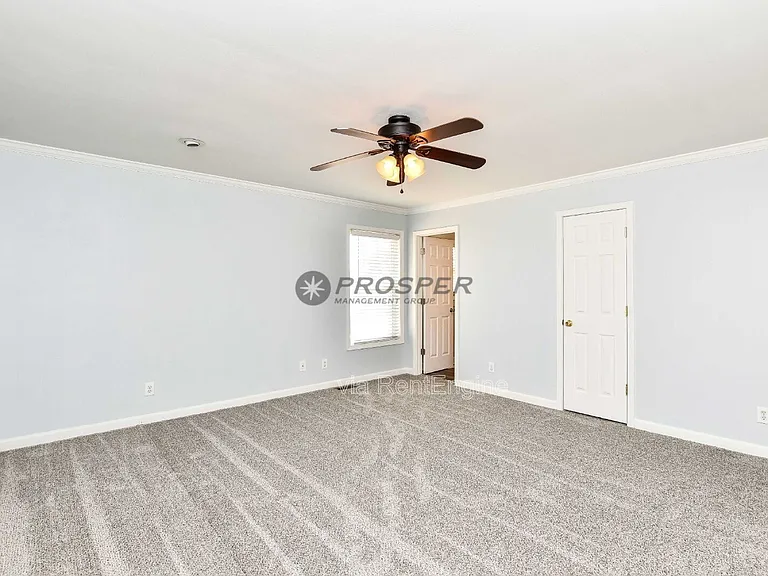 1082 Hampton Rd — Photo 12