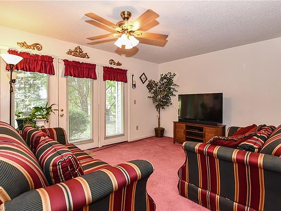 5th image of 704B Glendale Dr