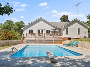 100 Echota Trl, Seneca, SC 29672