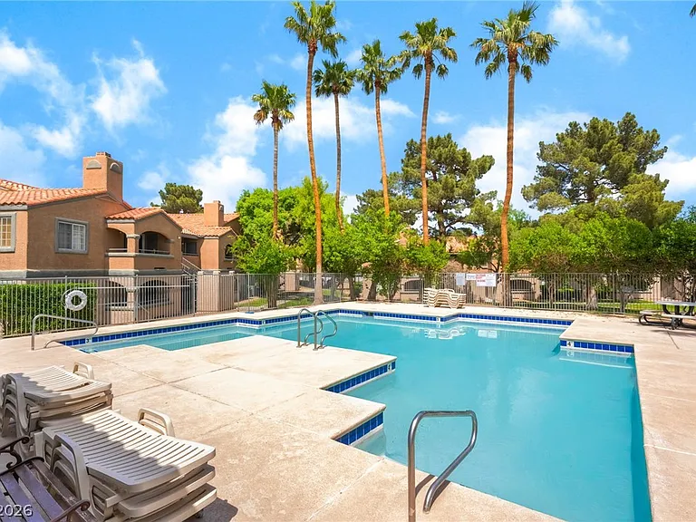 5251 Mission Carmel Ln #208 — Photo 38