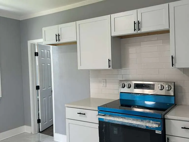 1404 S Osage St — Photo 7
