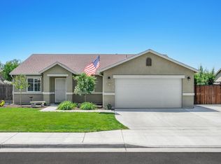 6479 E Heaton Ave, Fresno, CA