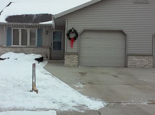 514 Luco Rd, Fond Du Lac, WI 54935