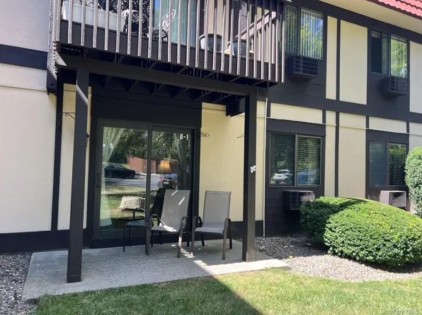 8 Loudon Drive #1, Fishkill, NY 12524