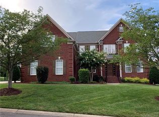 1008 Altara Ln, Matthews, NC 28104