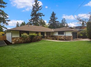 4256 92nd Ave SE, Mercer Island, WA 98040